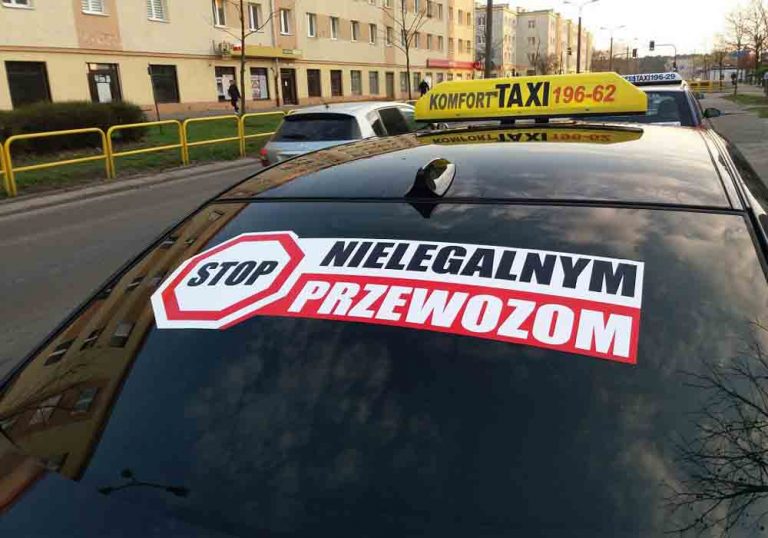 Los taxistas de varsovia protestan contra Uber