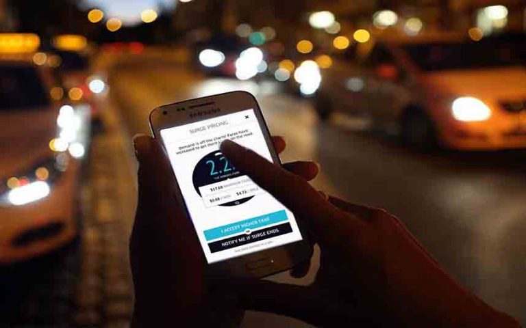 Uber se enfrenta a demandas en todo el mundo por presuntos fraudes en sus tarifas