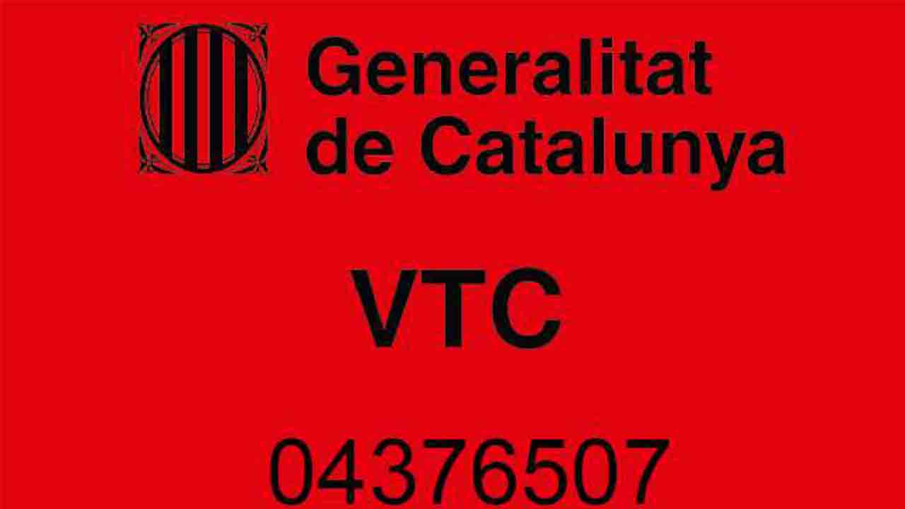Transports envía a los VTC el distintivo obligatorio de los días de descanso  La Generalitat de Catalunya ha comenzado a enviar a los propietarios de las autorizaciones