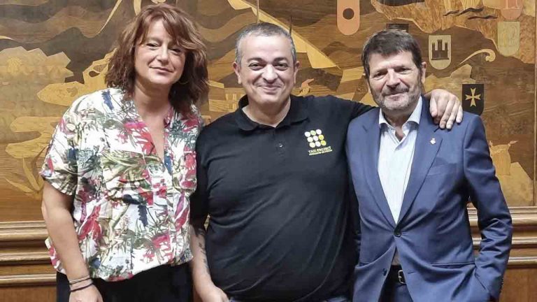 Reunión con el Teniente Alcalde de Seguretat y jefe de la Guàrdia Urbana, Albert Batlle