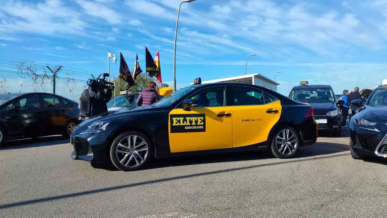 Elite Taxi interpone un recurso para demandar a la ACCO ante el TSJC
