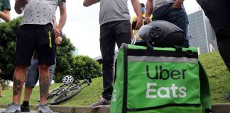 Querella en la Audiencia Nacional contra Uber de Élite Taxi, Riders x Derechos y Taxi Project por posible organización criminal Querella a Uber de Élite Taxi, Riders x Derechos y Taxi Project por varios delitos